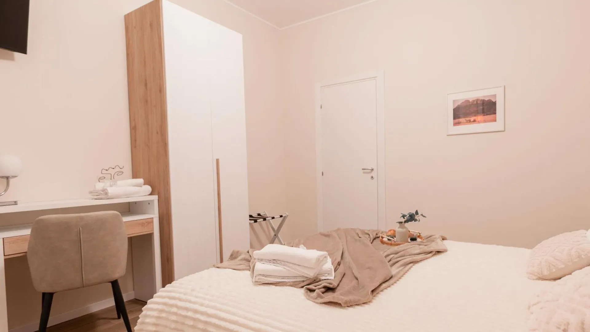 I Host Apartment - Campiglio 13 Milan
