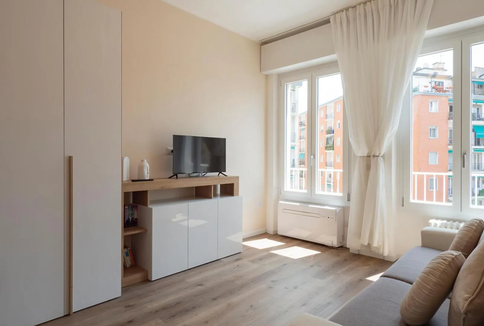I Host Apartment - Campiglio 13 Mediolan